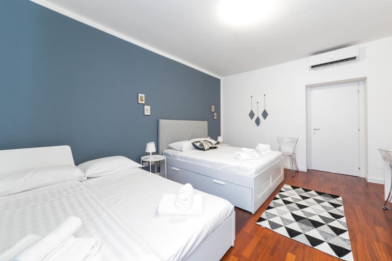 Roomy Apartment Close To Subway M5! Milan Bagian luar foto